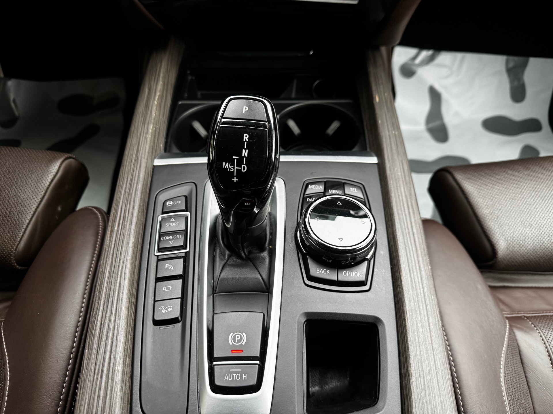 BMW X5 xDrive 40d Steptronic-image-9