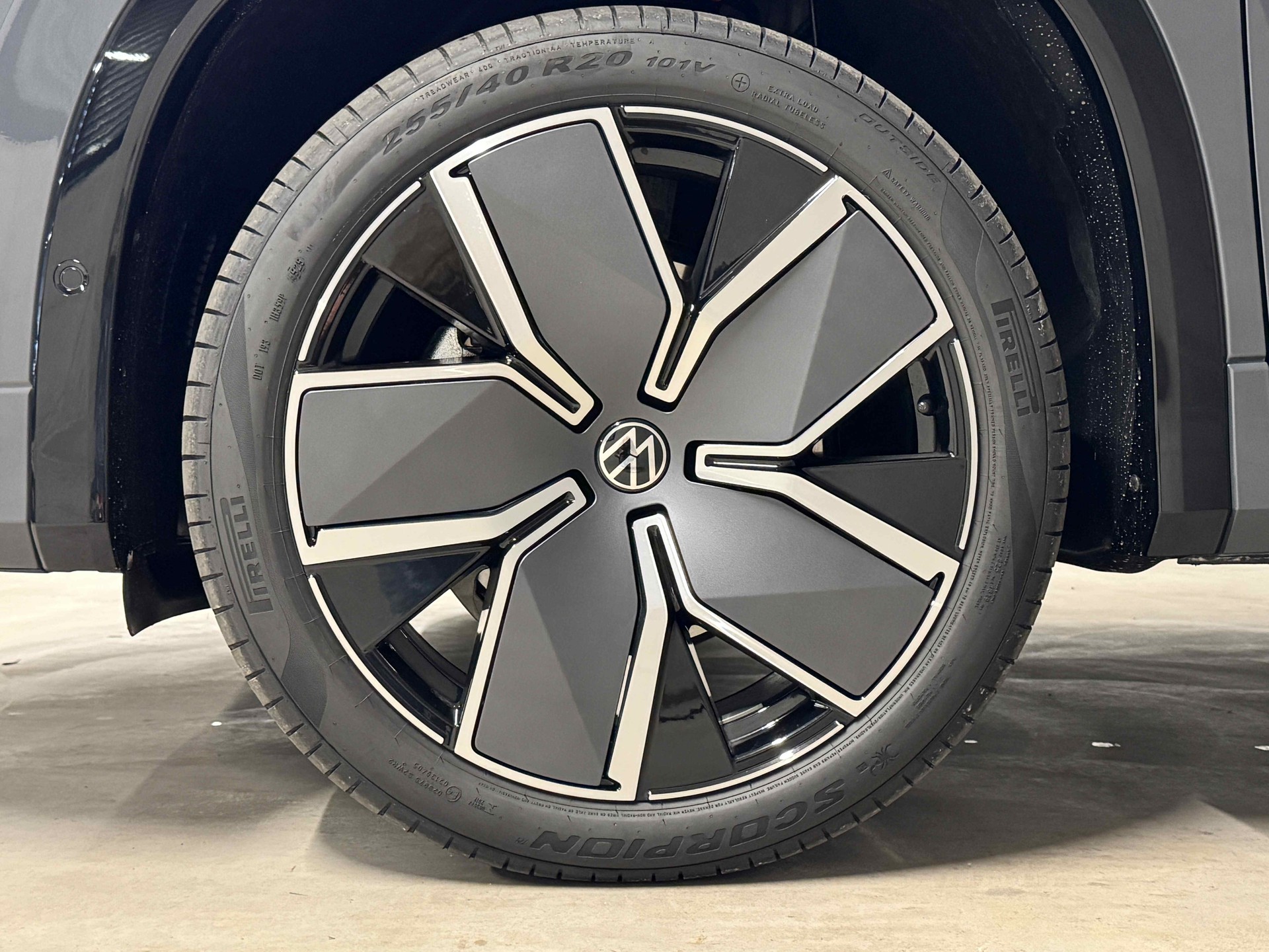 VW Tayron 2.0 TDI SCR R-Line 4Motion DSG-image-16