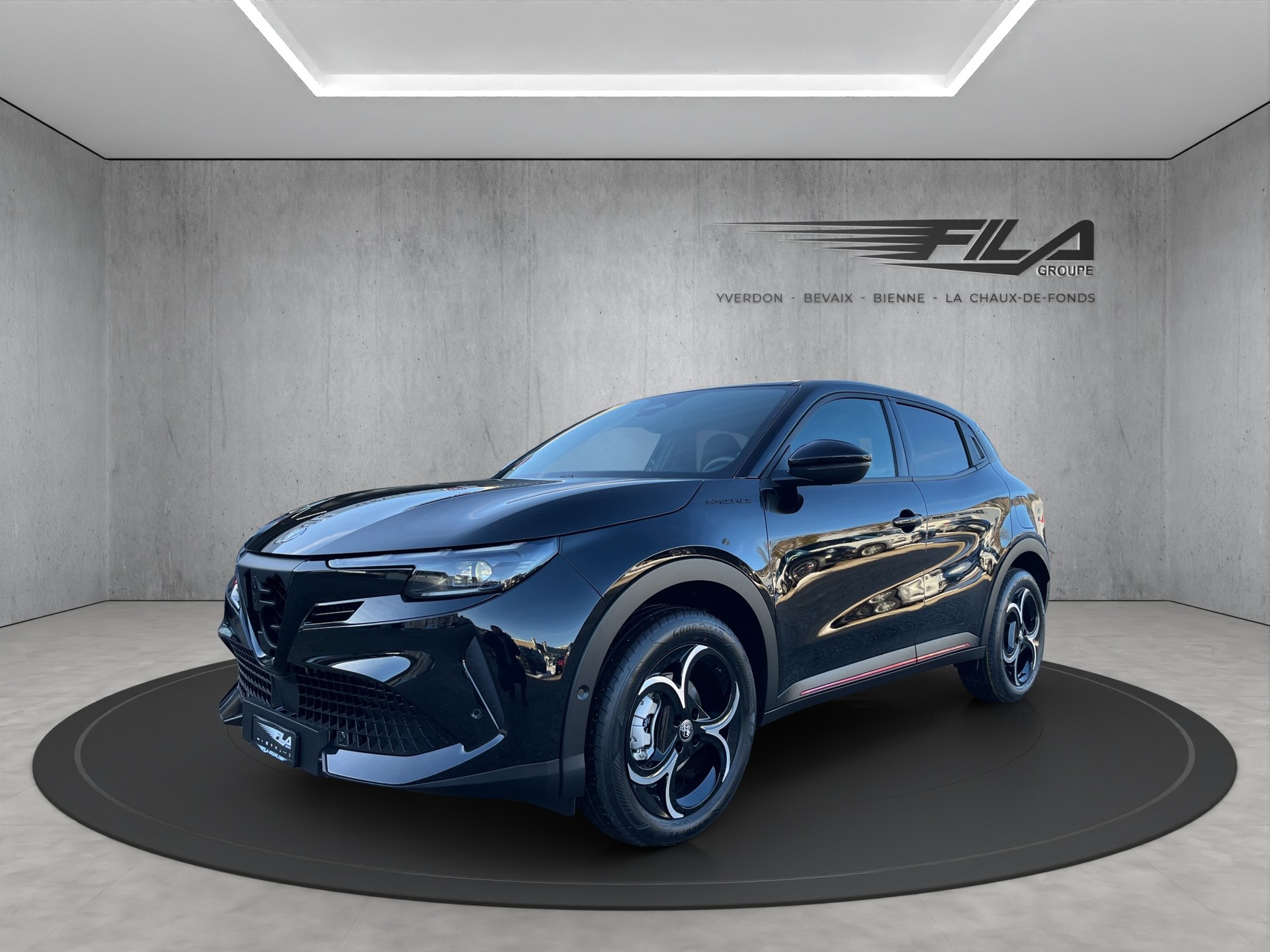 ALFA ROMEO Junior 1.2 Ibrida Speciale-image-1