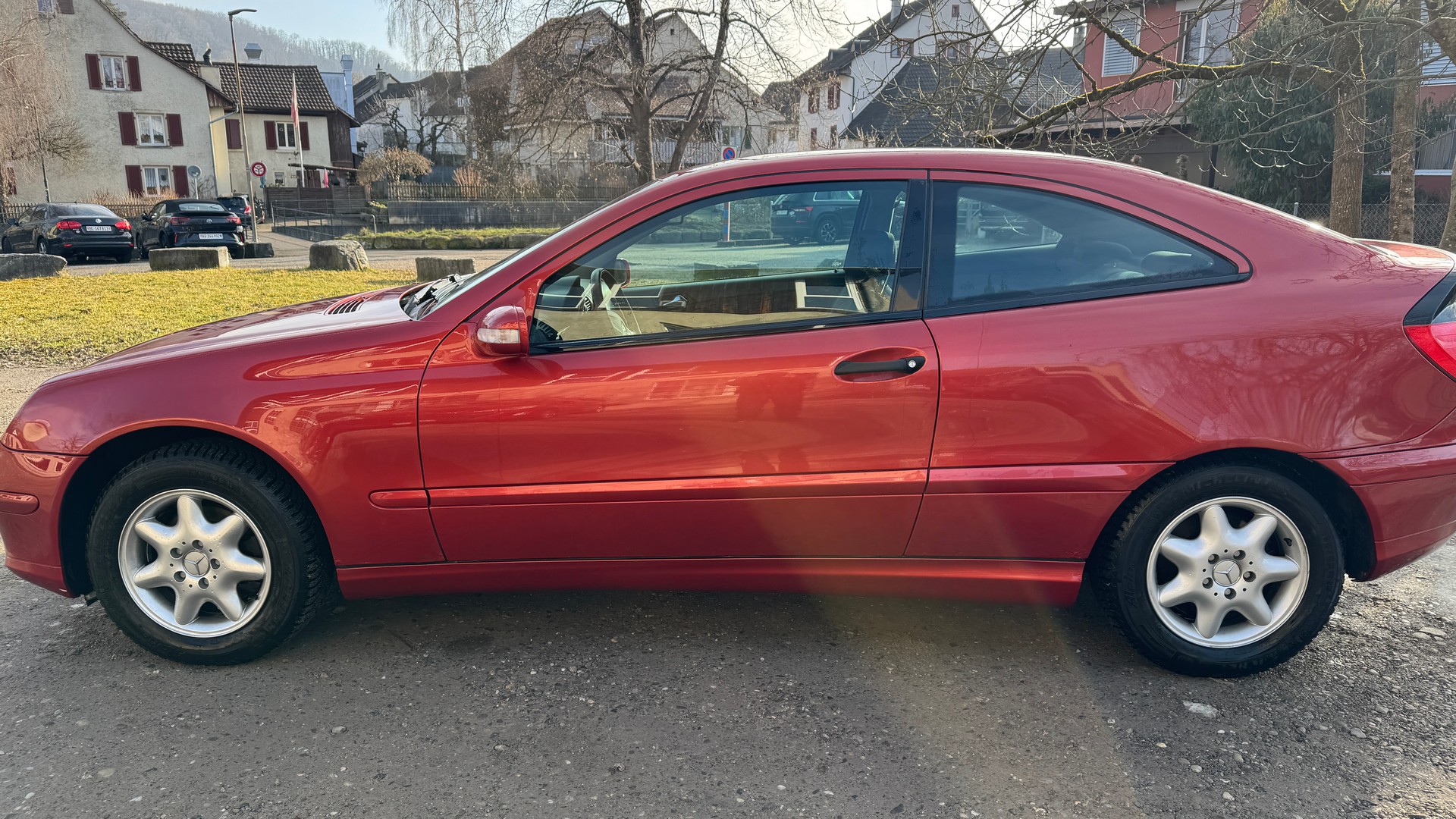 MERCEDES-BENZ C 220 CDI-image-4