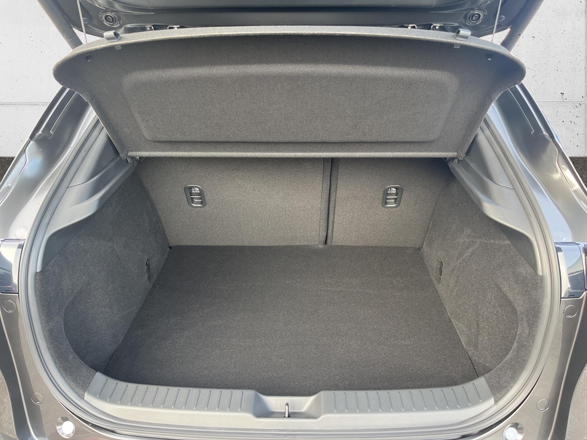 MAZDA CX-30 2.5 Exclusive-Line-image-17