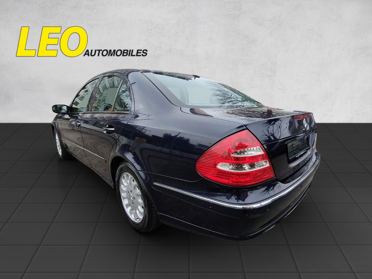 MERCEDES-BENZ E 320 Elégance Automatic-image-2