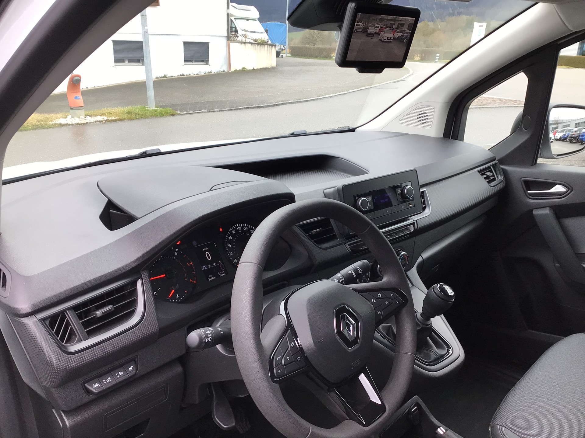 RENAULT Kangoo Van 1.5 dCi Standard 95 Extra-image-12