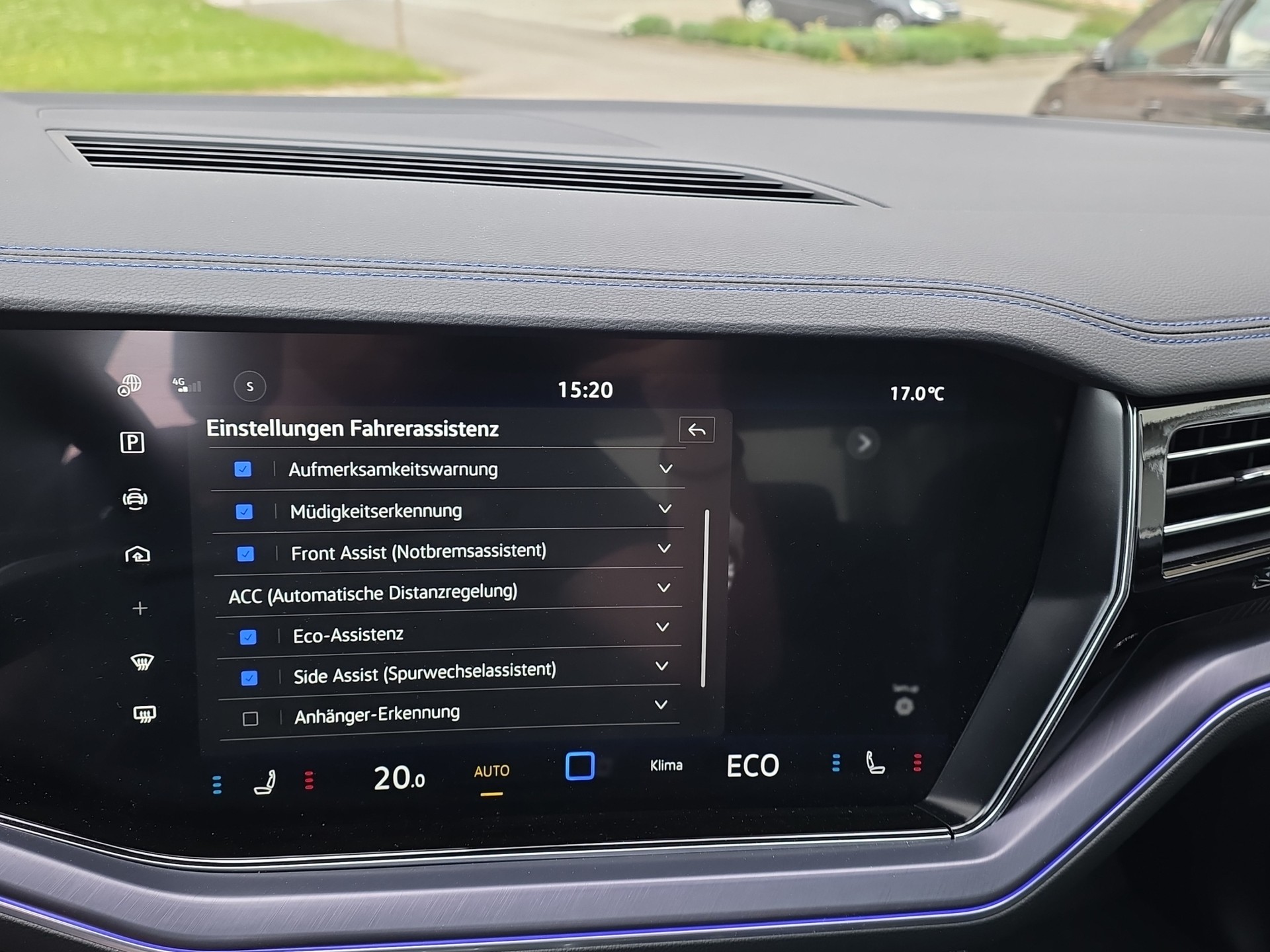 VW Touareg 3.0 TSI eHybrid United Tiptronic-image-12