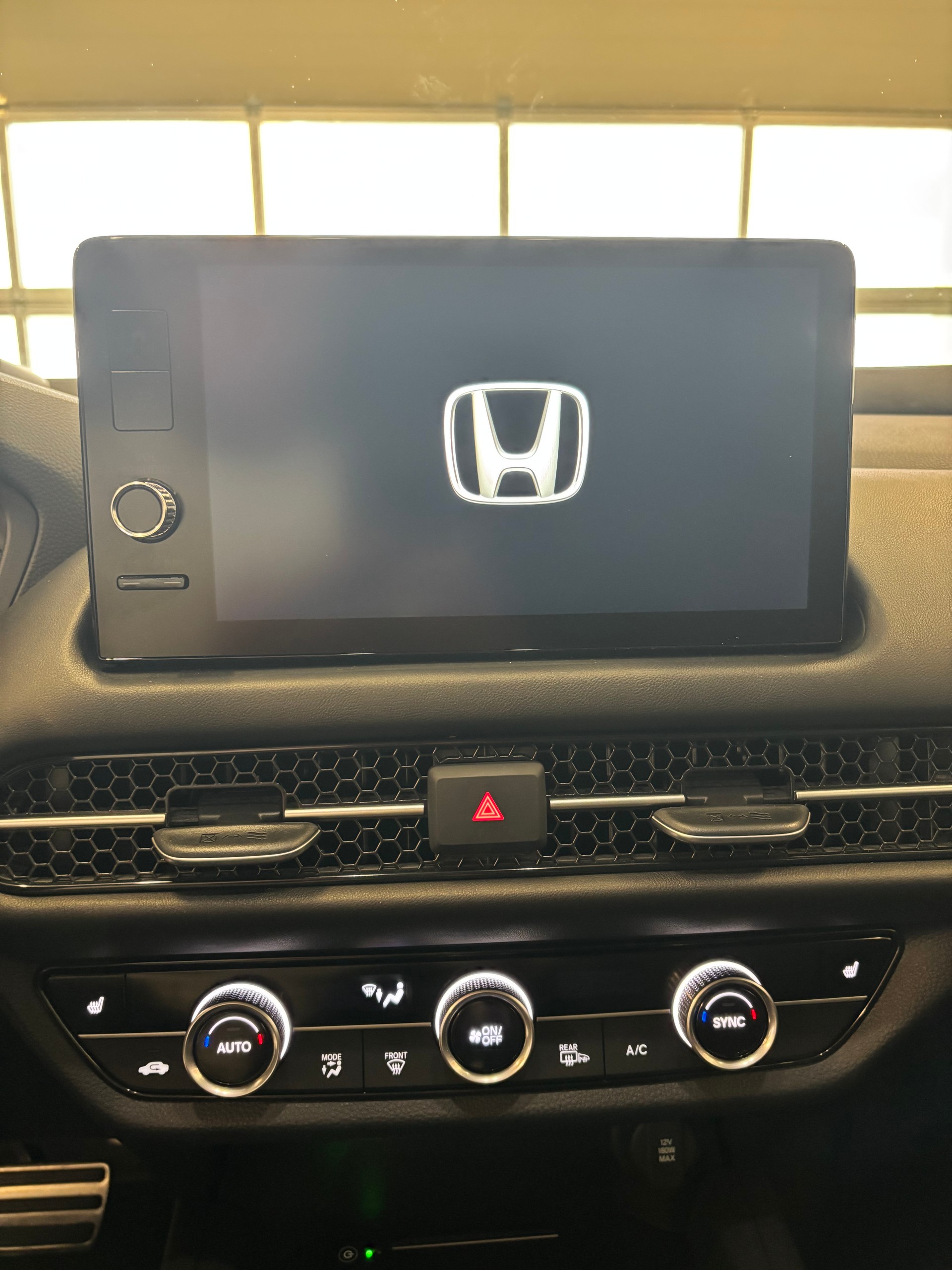HONDA ZR-V 2.0i MMD Hybrid Advance Automatic-image-9