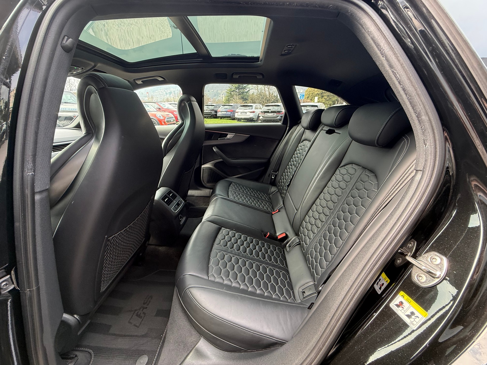 AUDI RS4 ABT Avant 2.9 TFSI quattro tiptronic-image-17