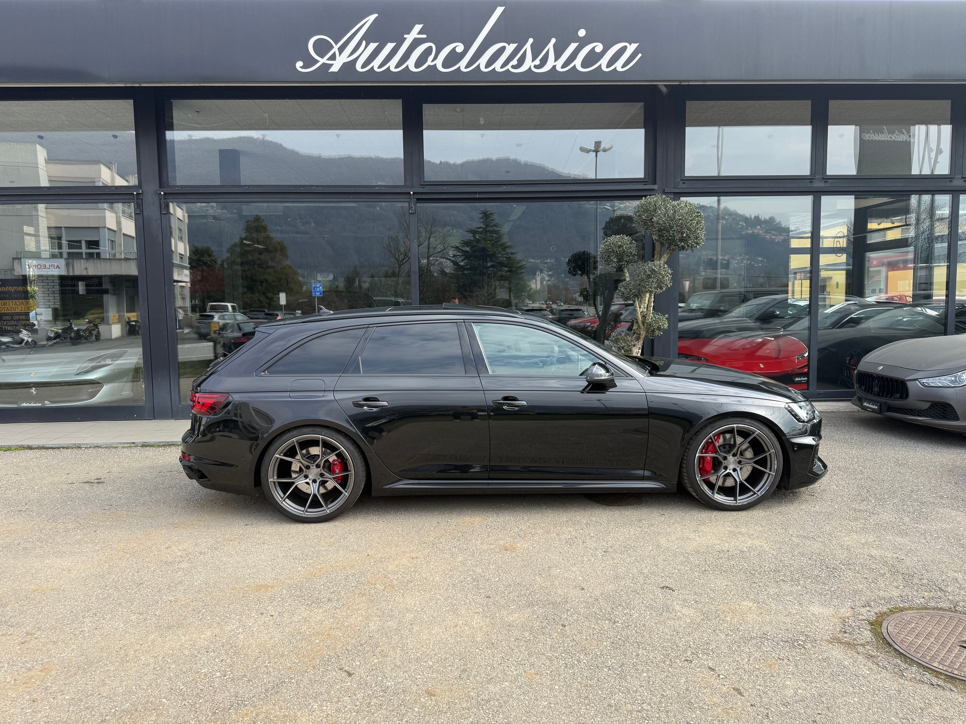 AUDI RS4 ABT Avant 2.9 TFSI quattro tiptronic-image-3