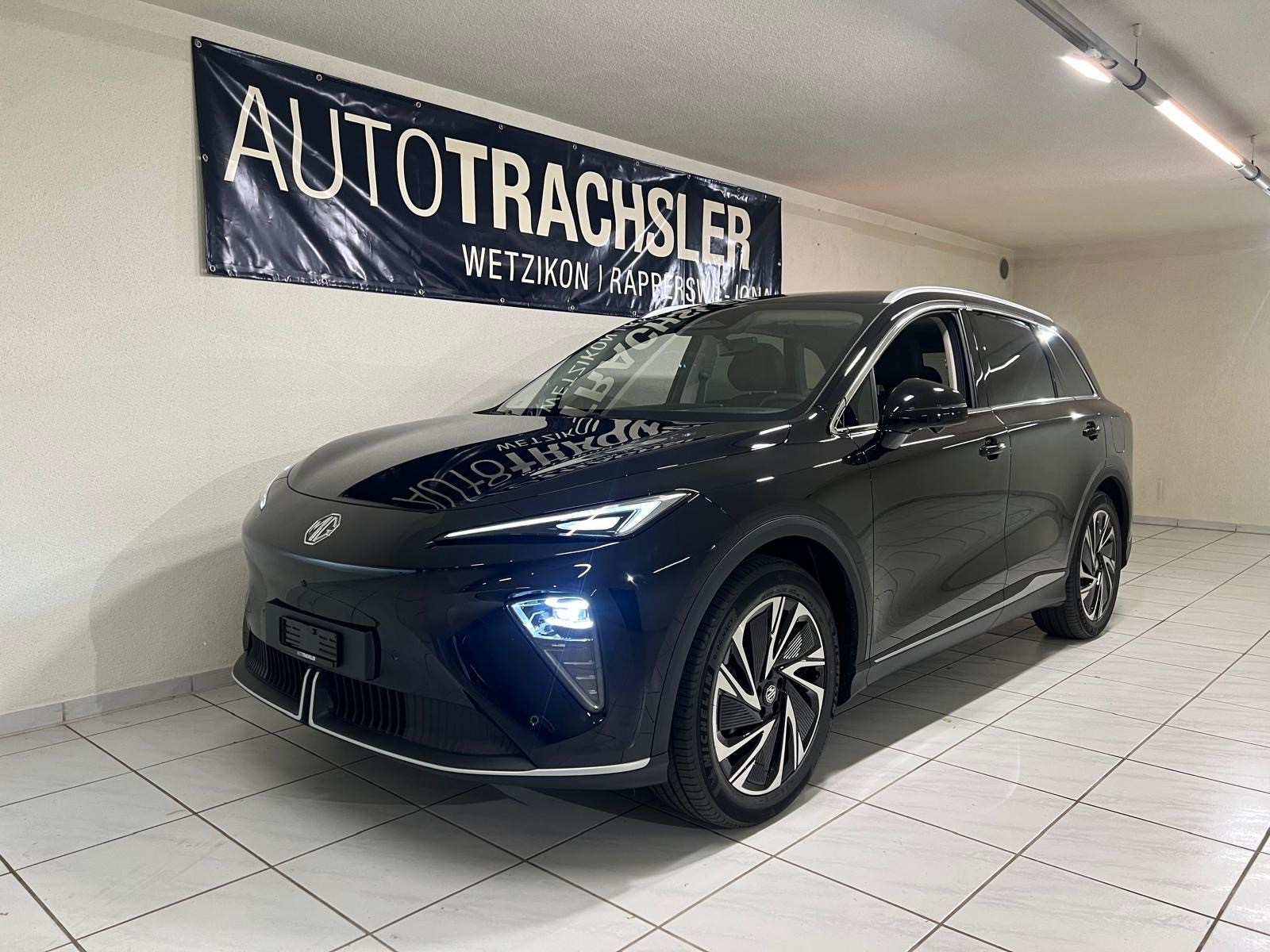 MG S6 EV 77kWh Luxury AWD-image-1