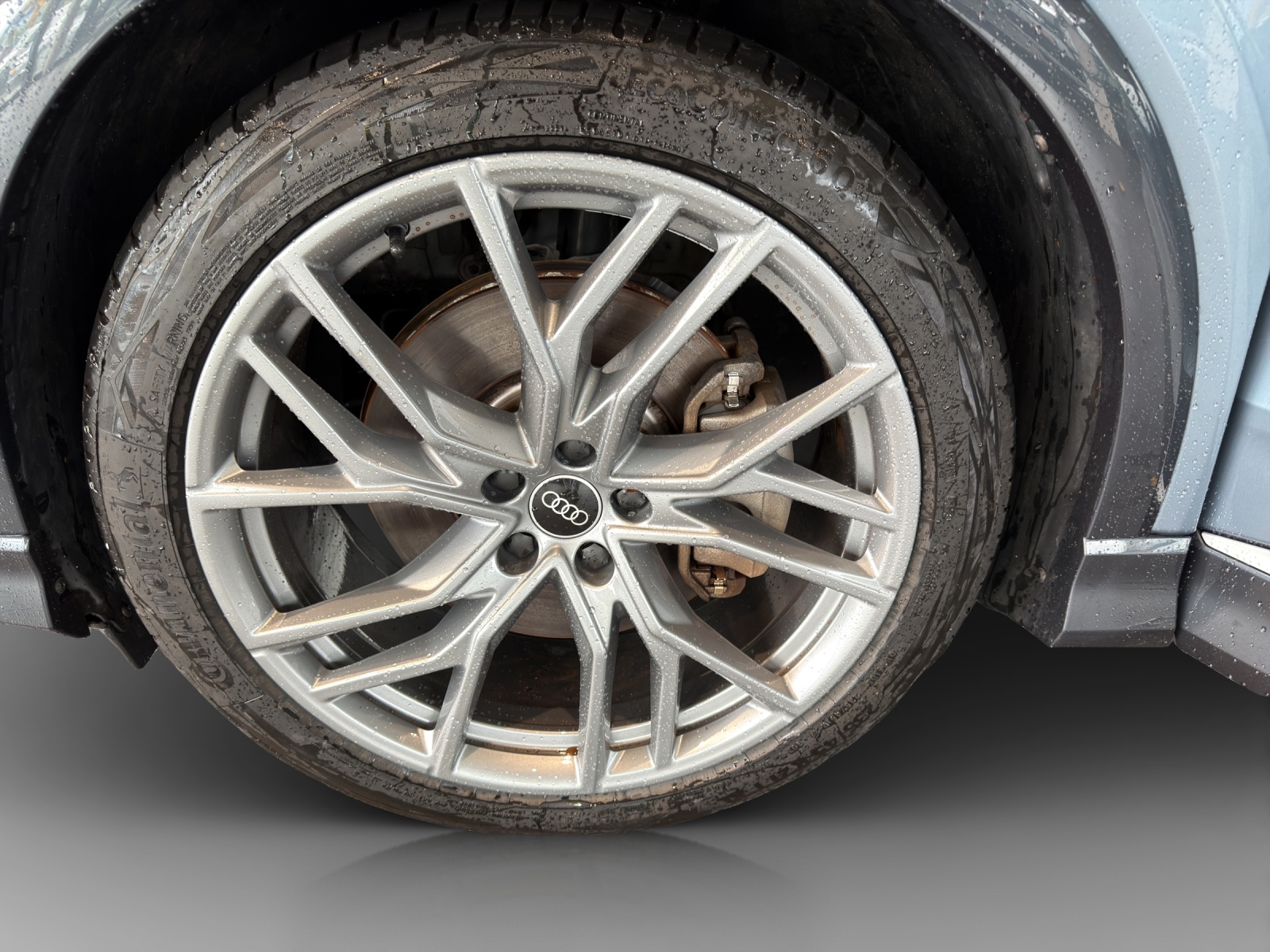 AUDI Q4 e-tron 50 quattro-image-14