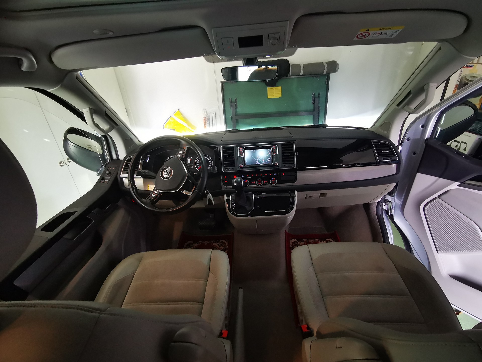 VW T6 California 2.0 Bi-TDI Ocean GREY 4Motion DSG-image-4
