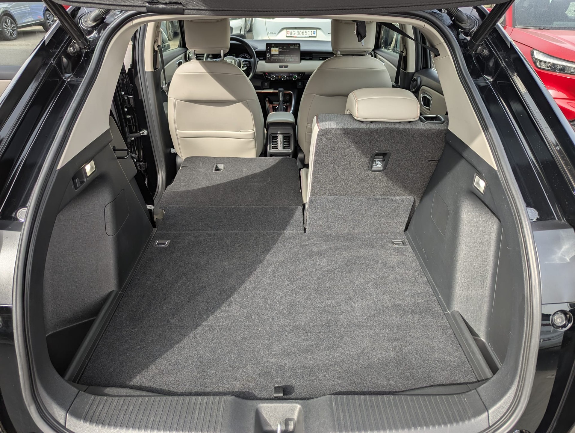 HONDA HR-V 1.5i-MMD Advance Style CVT-image-9