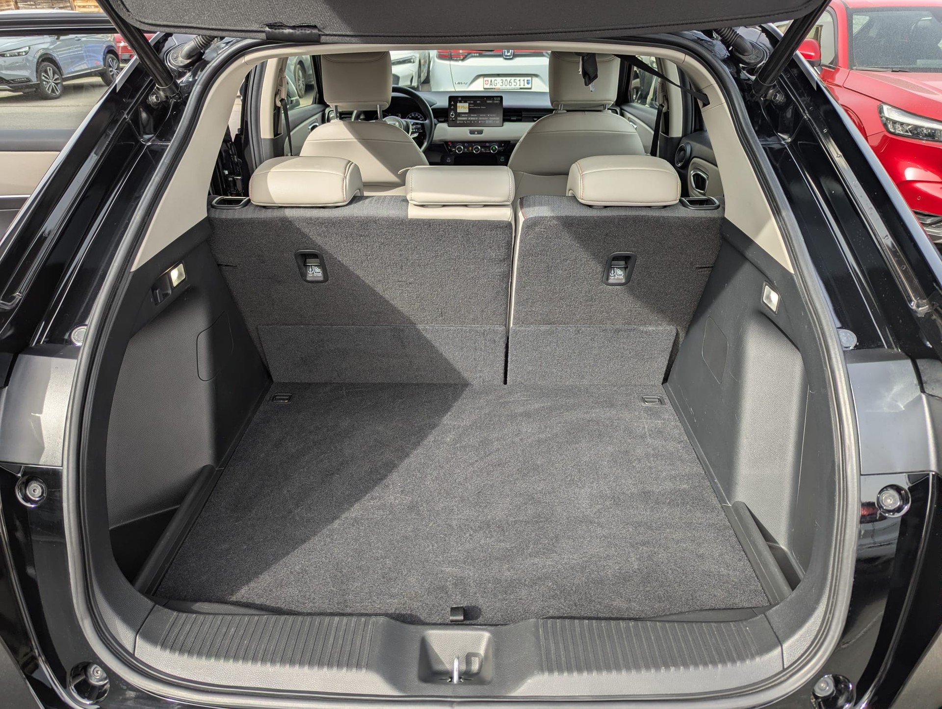 HONDA HR-V 1.5i-MMD Advance Style CVT-image-10
