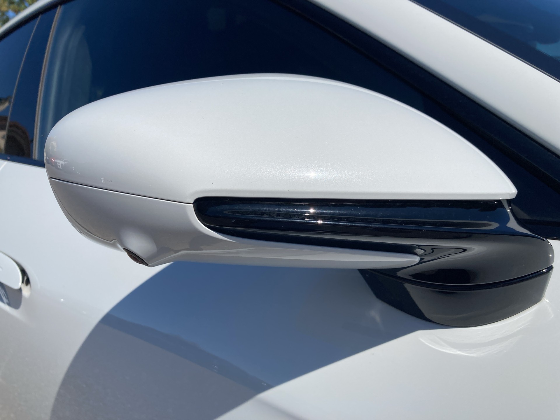 PORSCHE Taycan Turbo S-image-27