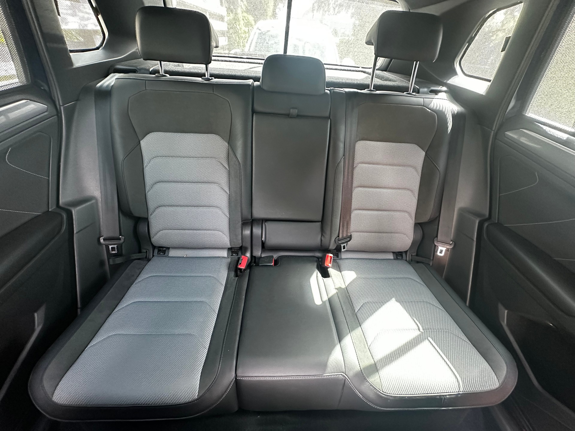 VW Tiguan 2.0TSI Highline 4Motion DSG-image-5