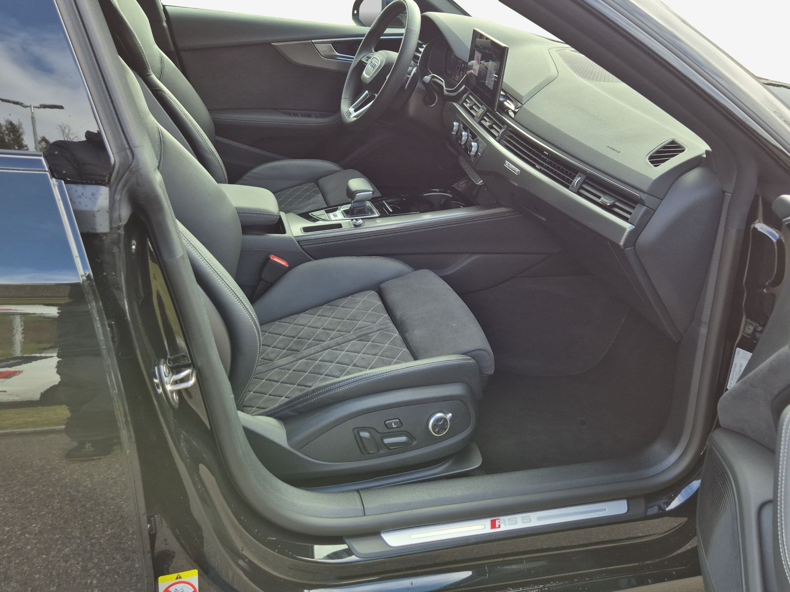 AUDI RS5 Sportback 2.9 TFSI quattro tiptronic-image-13