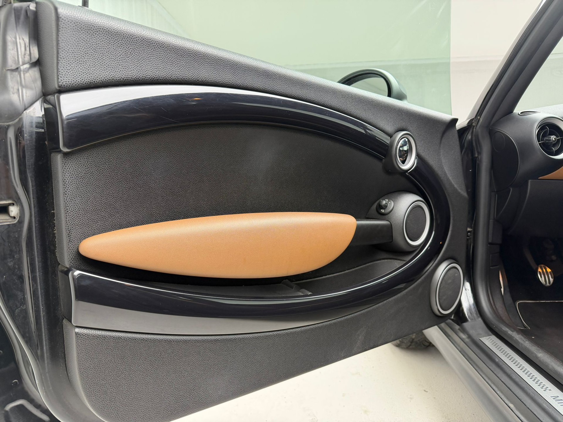 MINI Cooper S-image-16