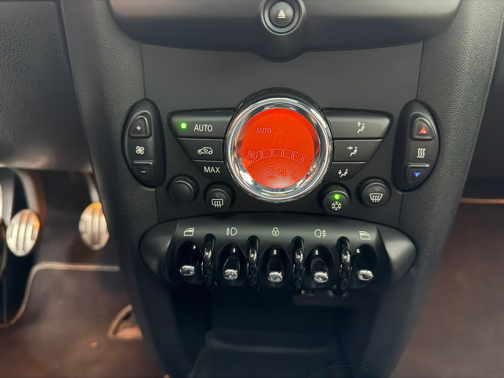 MINI Cooper S-image-18
