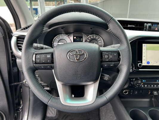 TOYOTA Hilux 2.4d Style DC 4x4 A-image-8