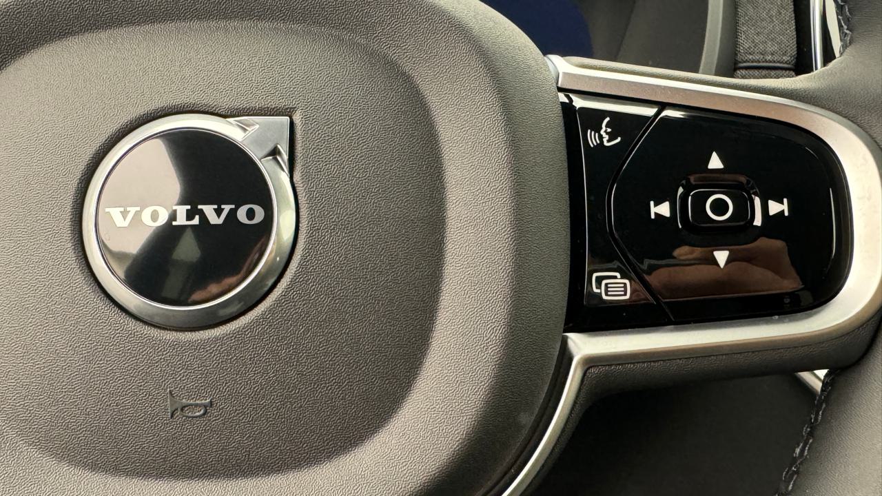 VOLVO XC90 T8 eAWD PluginHybrid Plus Dark Geartronic-image-9