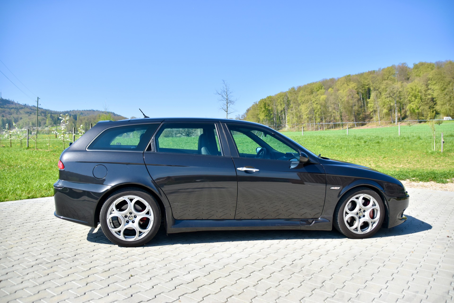 ALFA ROMEO 156 Sportwagon 3.2 V6 GTA-image-1
