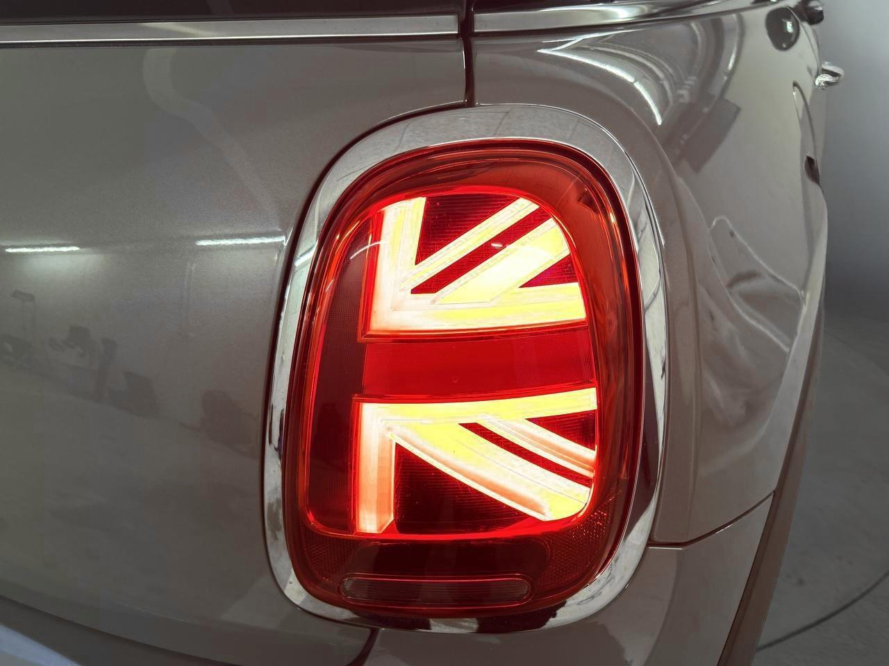 MINI F56 1.5i Cooper-image-8