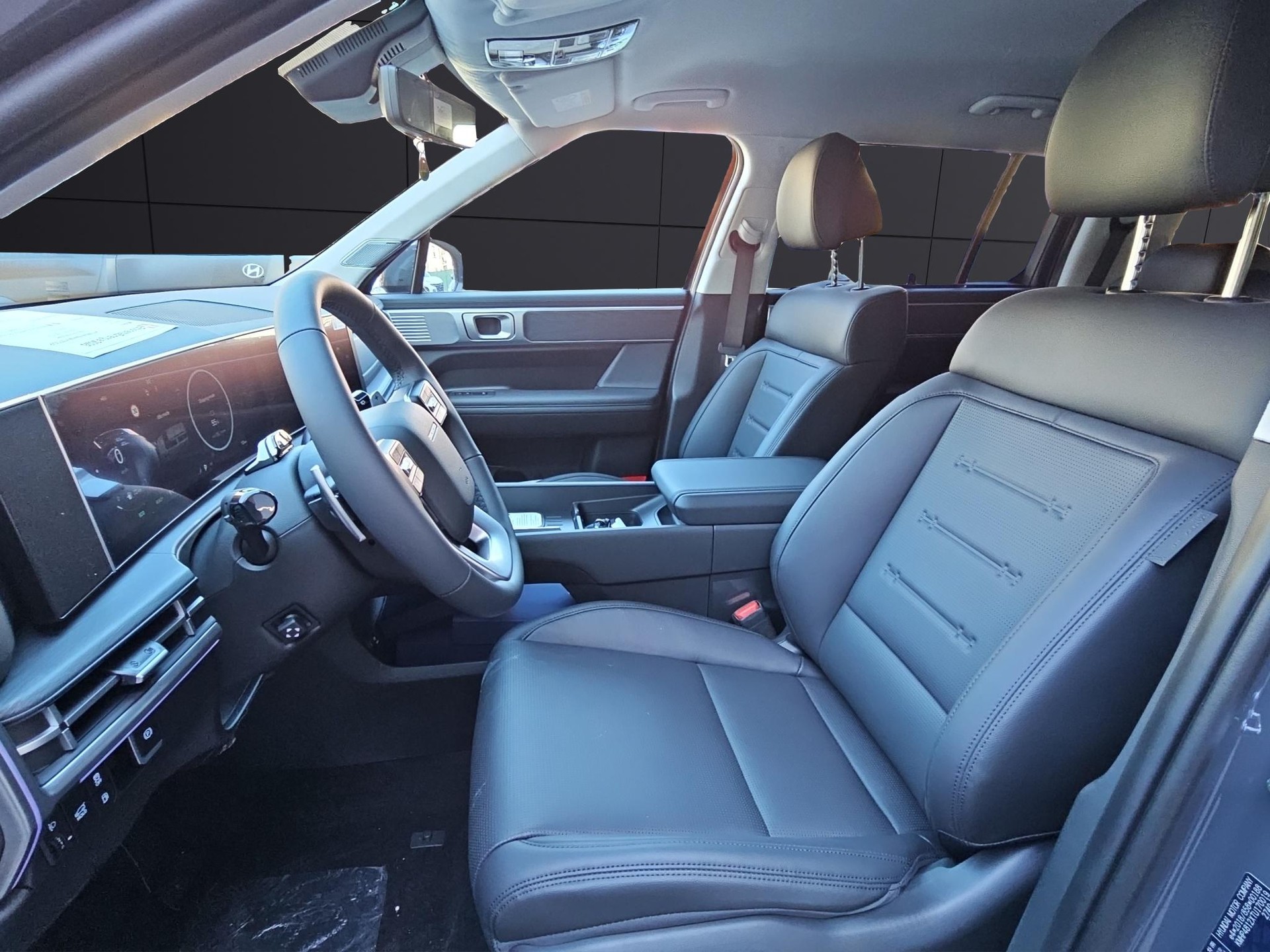HYUNDAI Santa Fe 1.6 T-GDi PHEV Calligraphy Swiss Edition-image-9