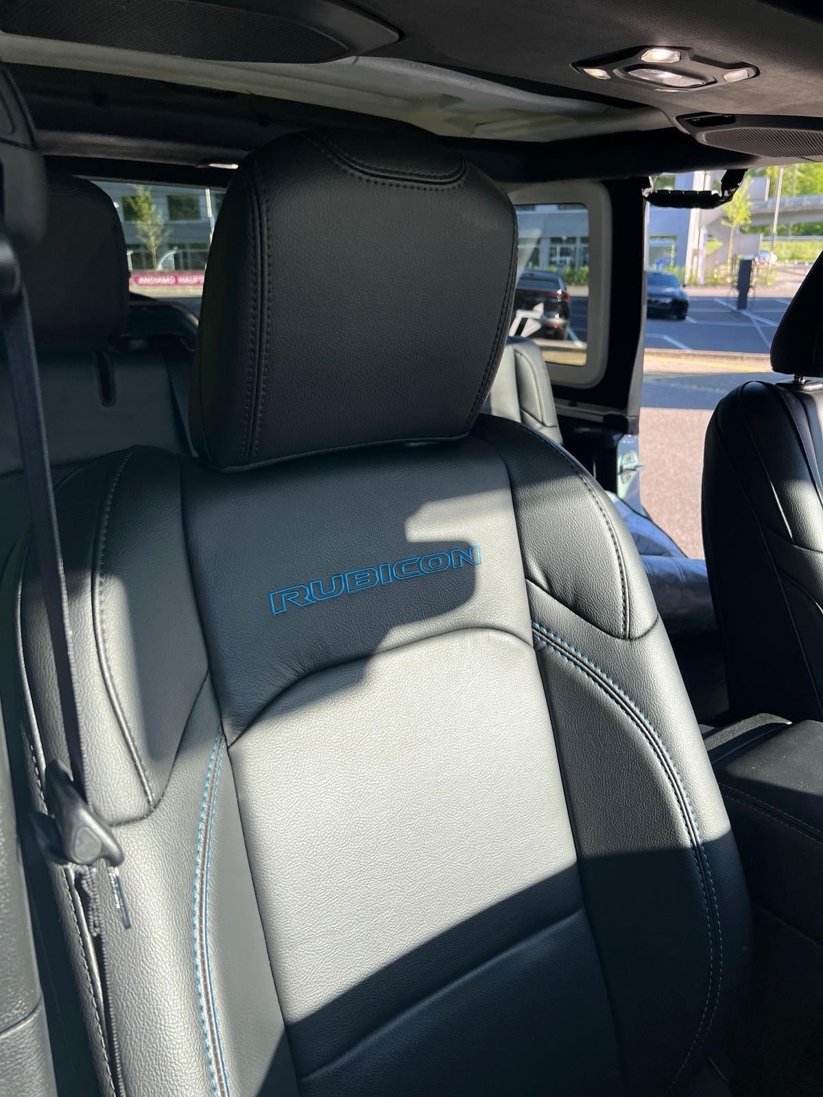 JEEP 2.0 Un120PHEV Unlimited Automatic Rubicon-image-7