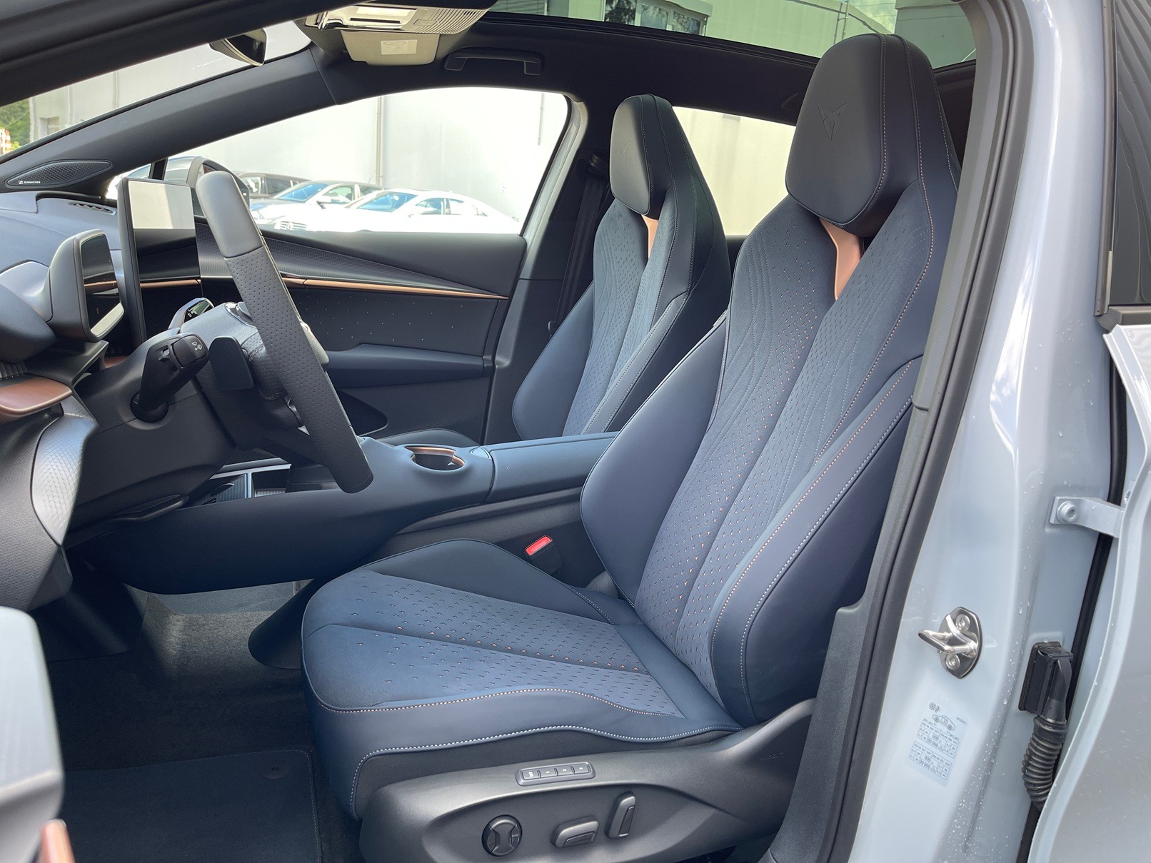 CUPRA Tavascan Type 9 77 kWh Adrenaline Prime Edition-image-6