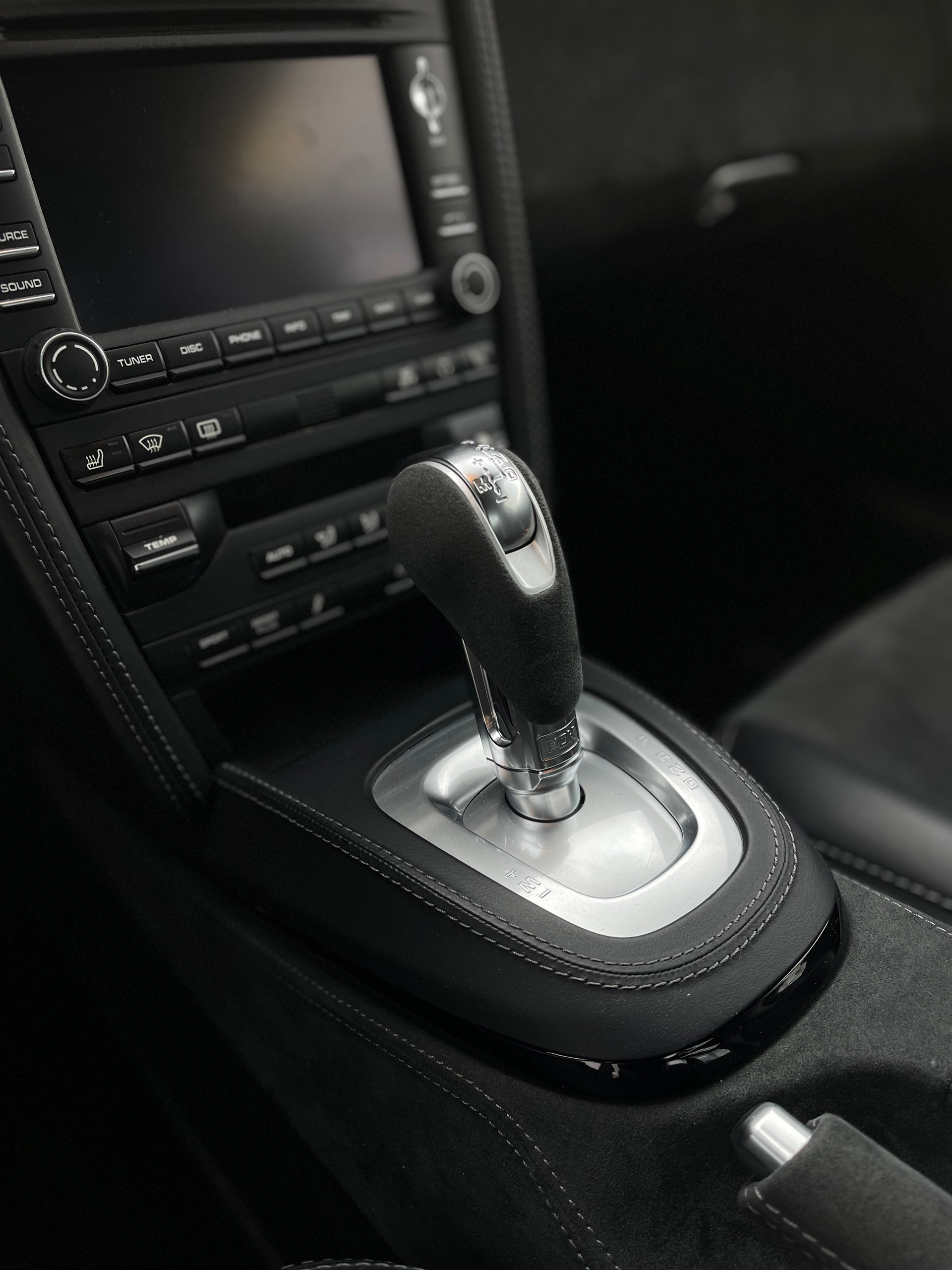PORSCHE 911 (997.2) Carrera 4 GTS PDK-image-10