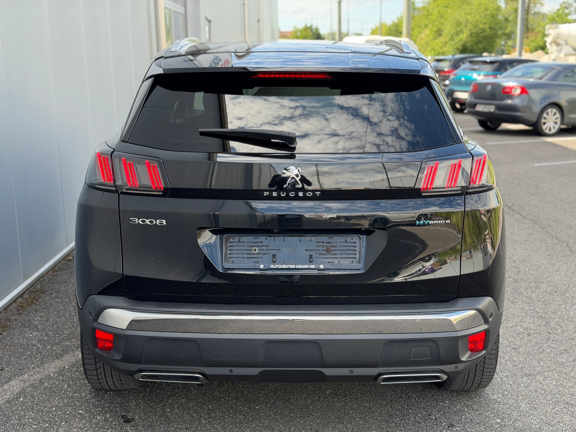 PEUGEOT 3008 300e Hybrid4 GT Pack EAT8 / 300 PS-image-4