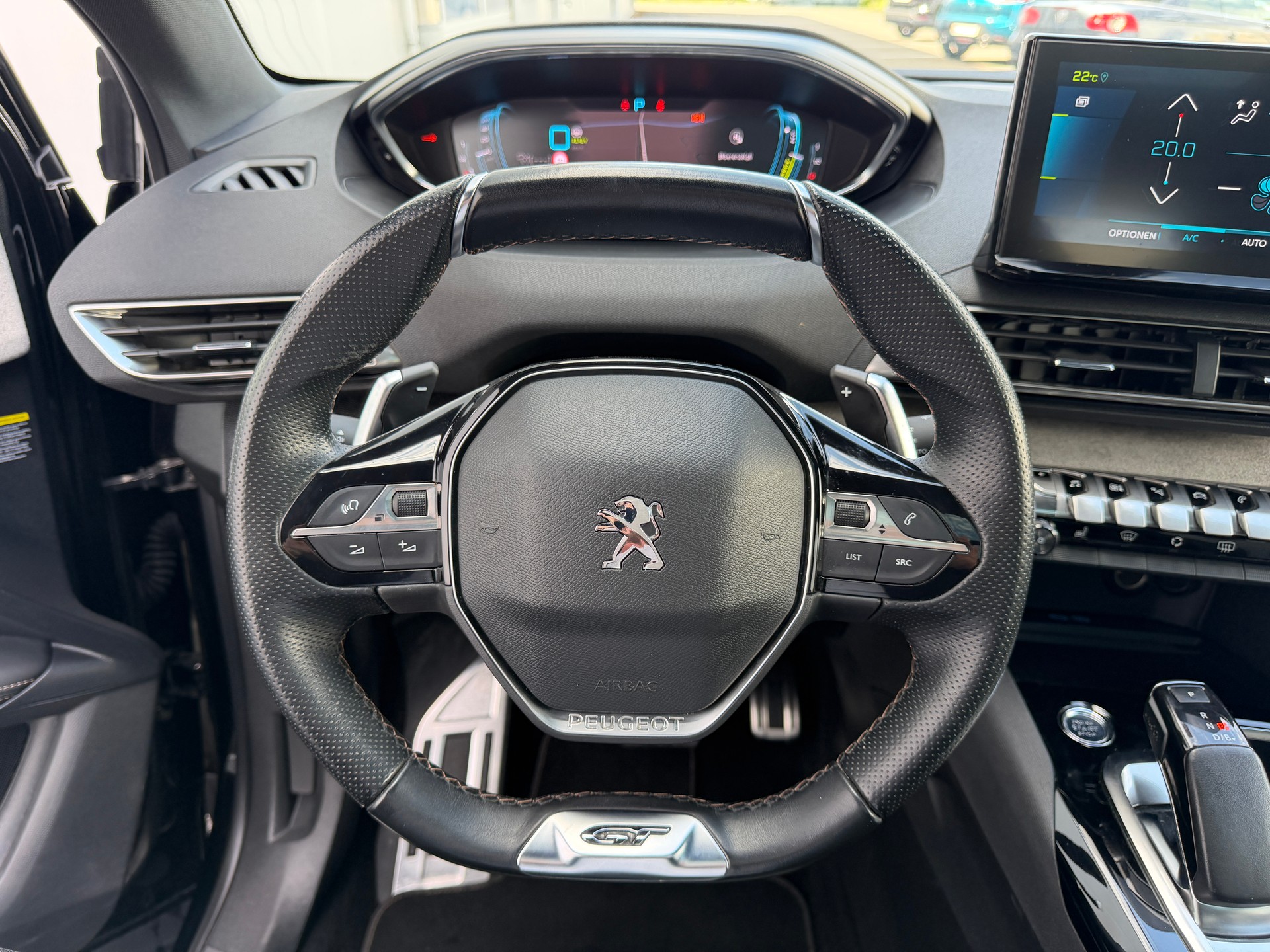 PEUGEOT 3008 300e Hybrid4 GT Pack EAT8 / 300 PS-image-8