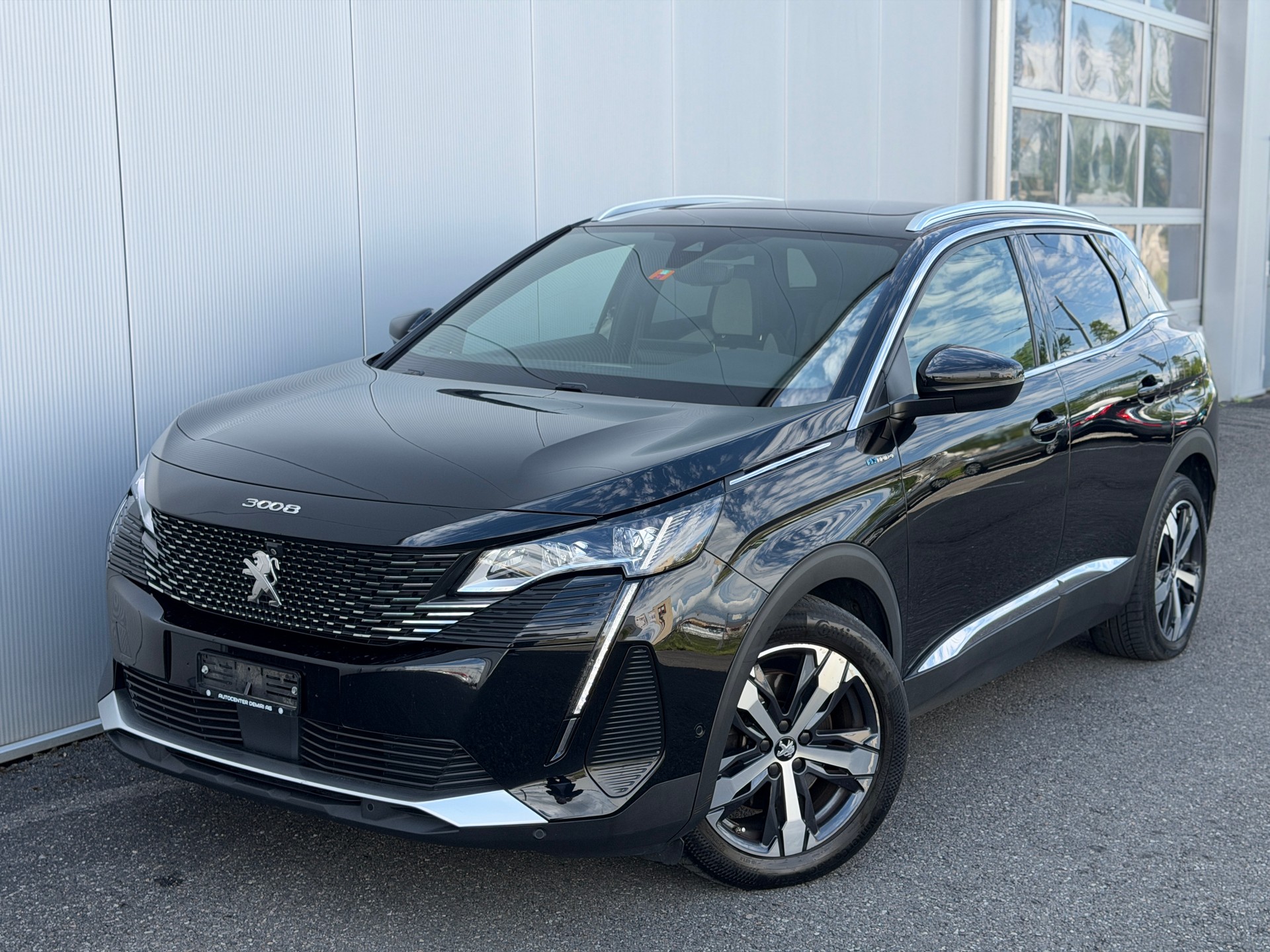 PEUGEOT 3008 300e Hybrid4 GT Pack EAT8 / 300 PS-image-5