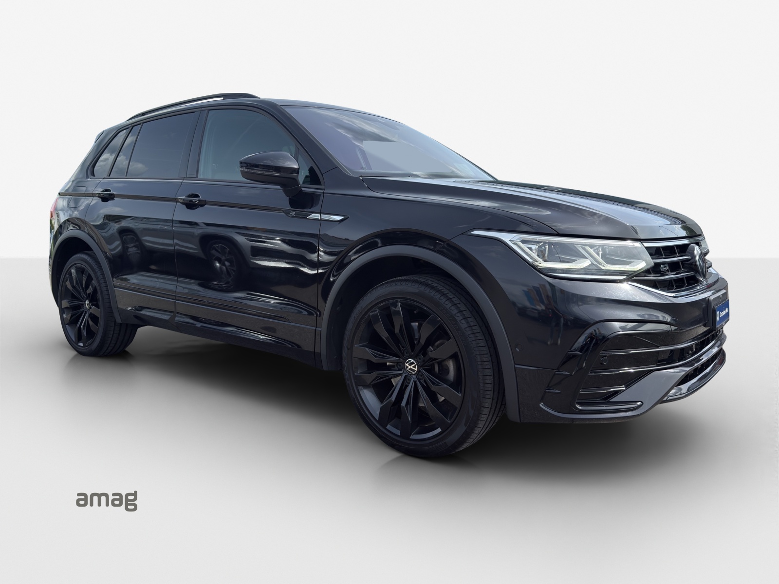 VW Tiguan 2.0 TDI SCR R-Line 4Motion DSG-image-5