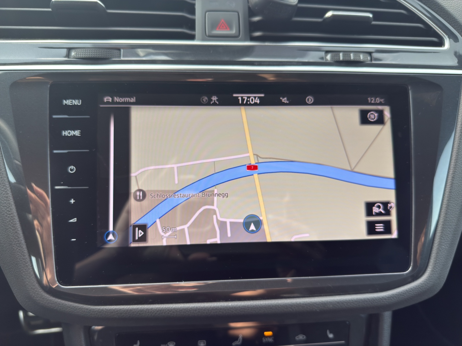 VW Tiguan 2.0 TDI SCR R-Line 4Motion DSG-image-14