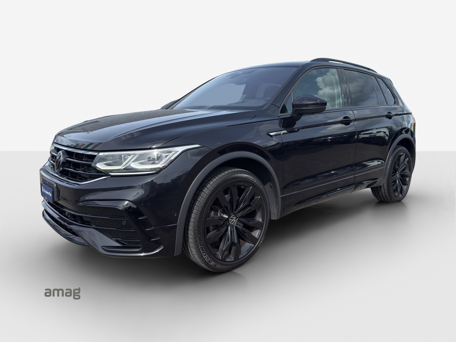 VW Tiguan 2.0 TDI SCR R-Line 4Motion DSG-image-0