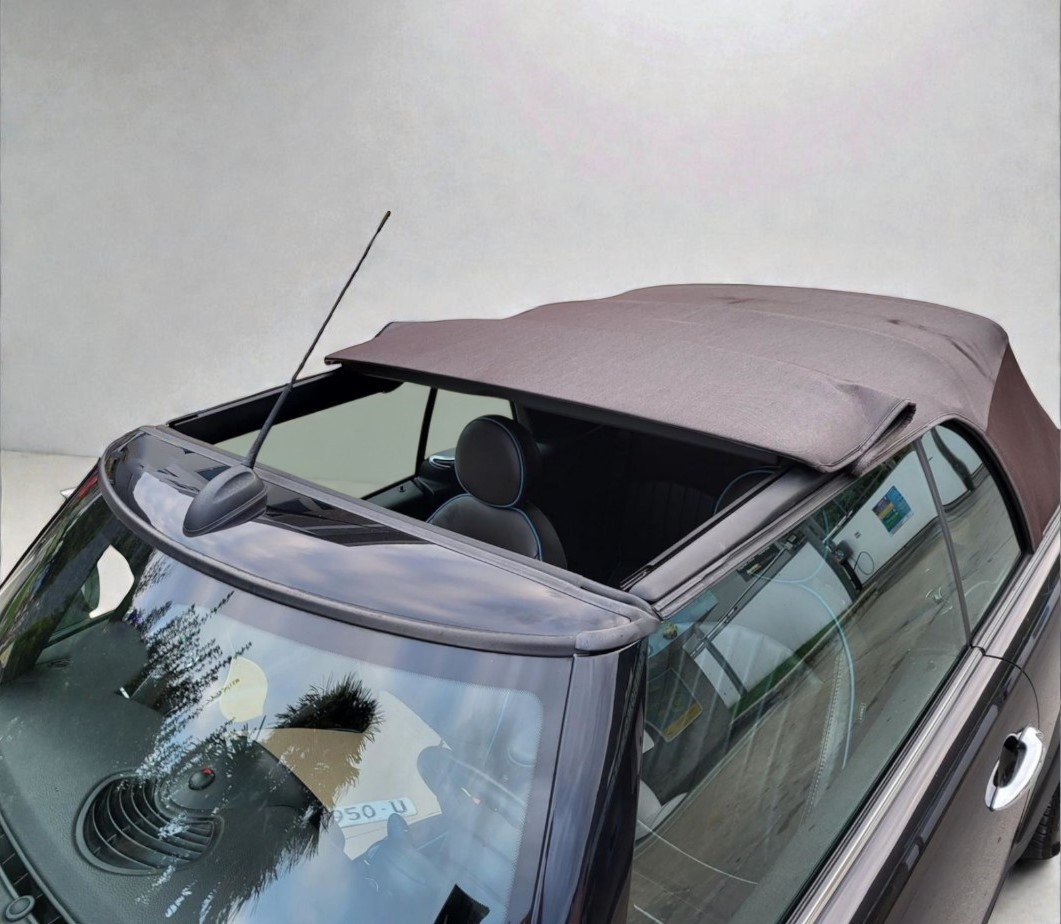 MINI Cooper S Cabriolet Steptronic-image-8