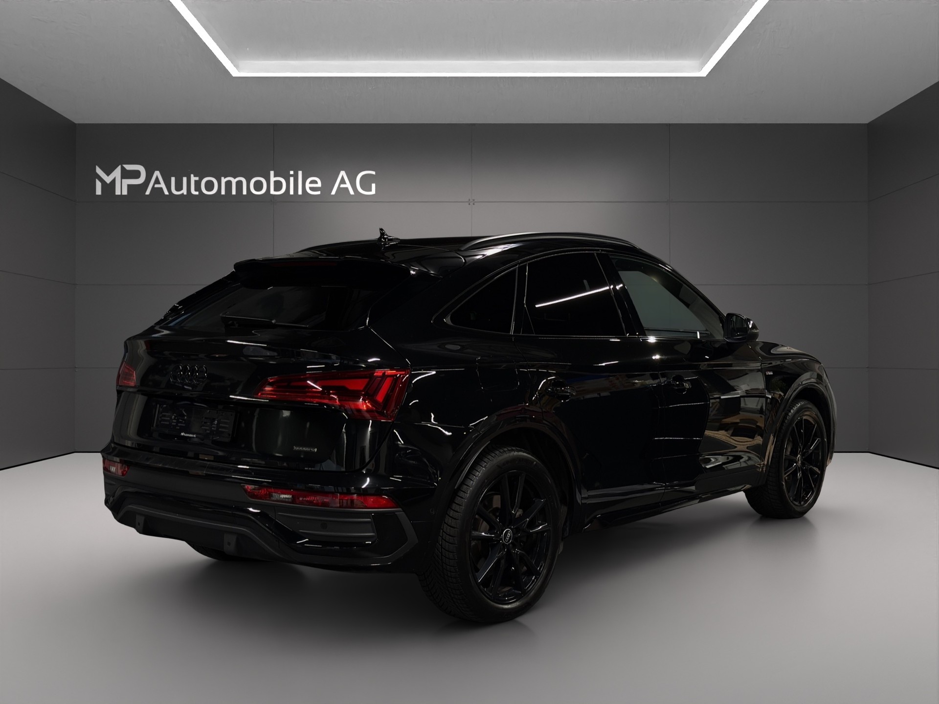 AUDI Q5 Sportback 55 TFSI e PHEV S line quattro S-tronic-showroom-element-2