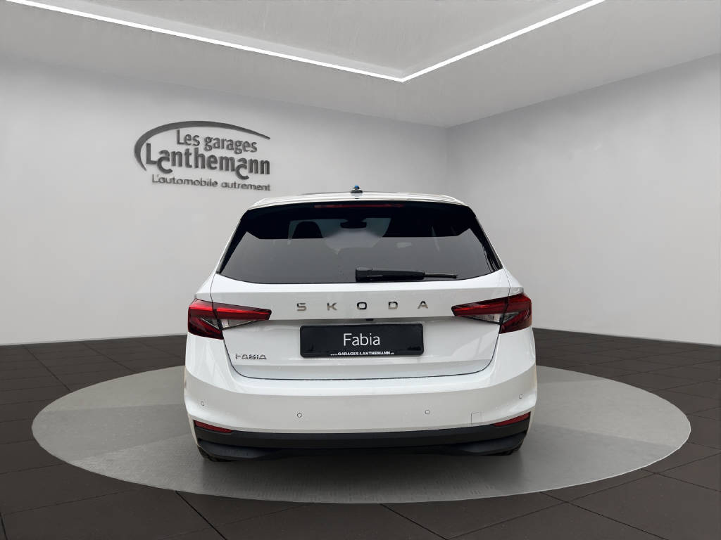 SKODA Fabia 1.0 TSI Dynamic DSG-image-3