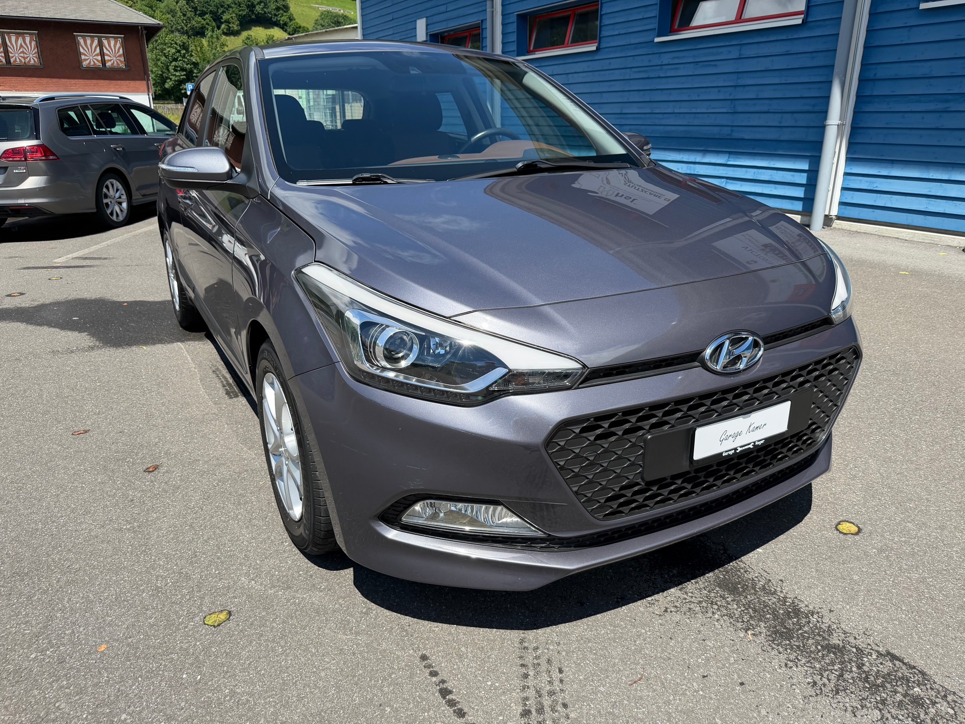 HYUNDAI i20 1.2 Amplia-image-0