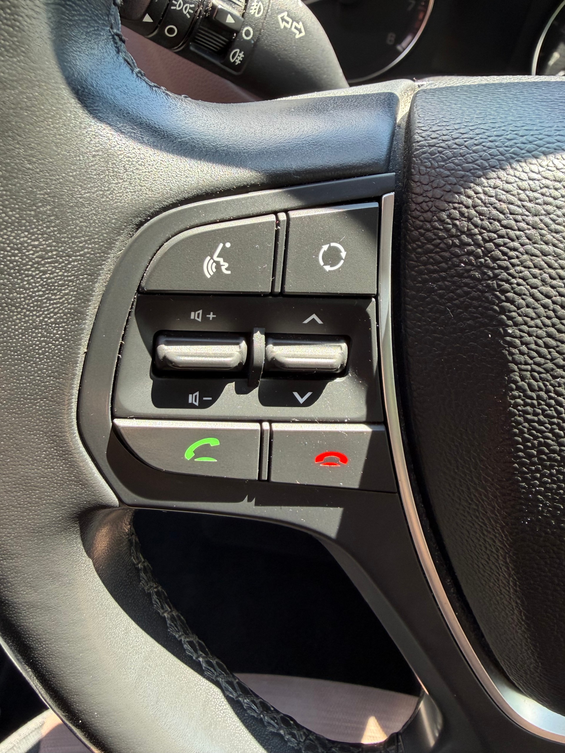 HYUNDAI i20 1.2 Amplia-image-10