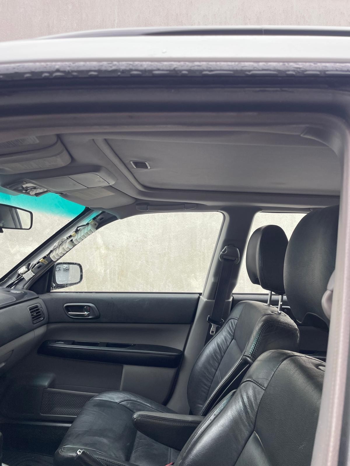 SUBARU Forester 2.0XT Automatic-image-5