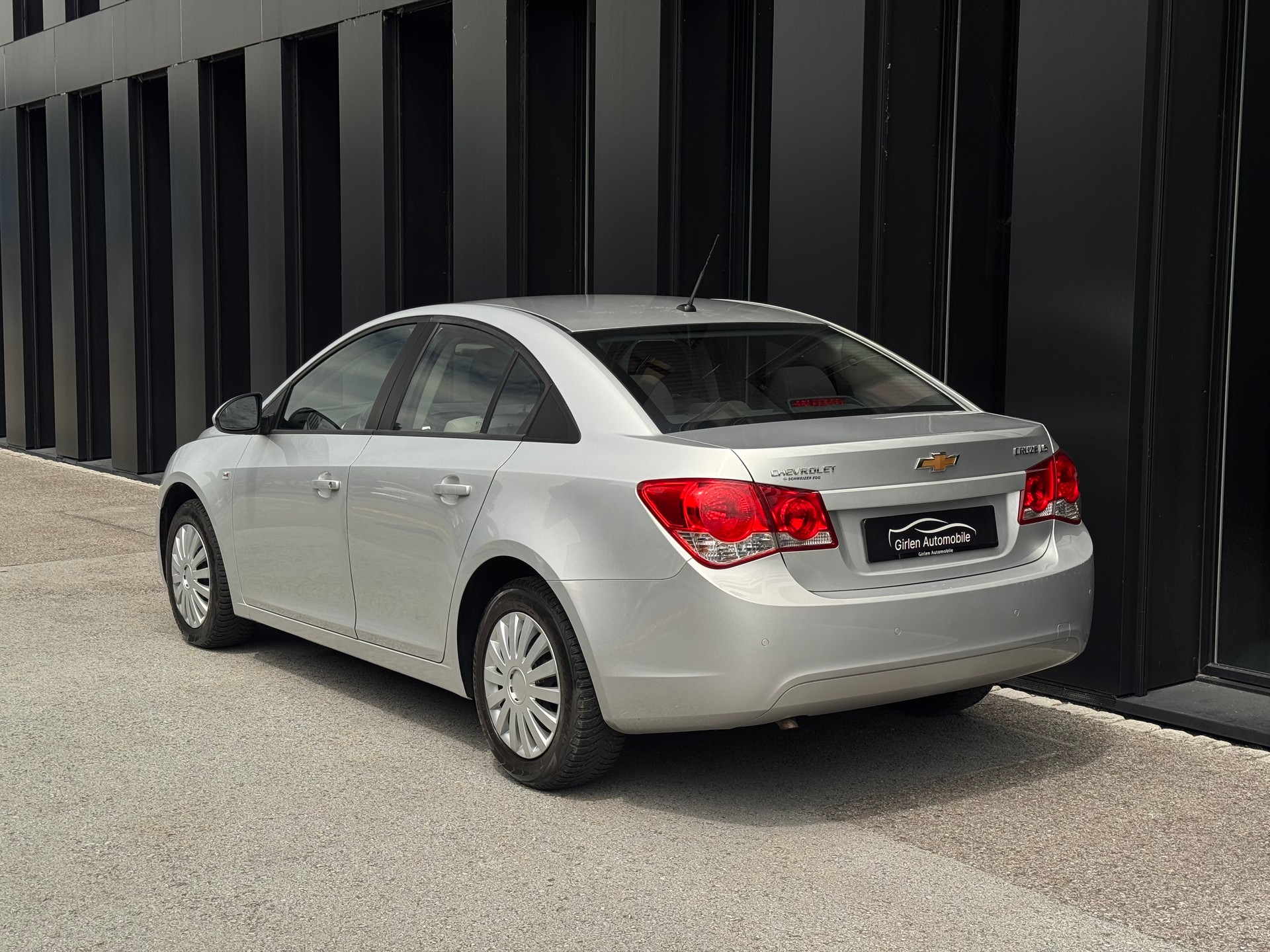 CHEVROLET Cruze 1.6-image-4