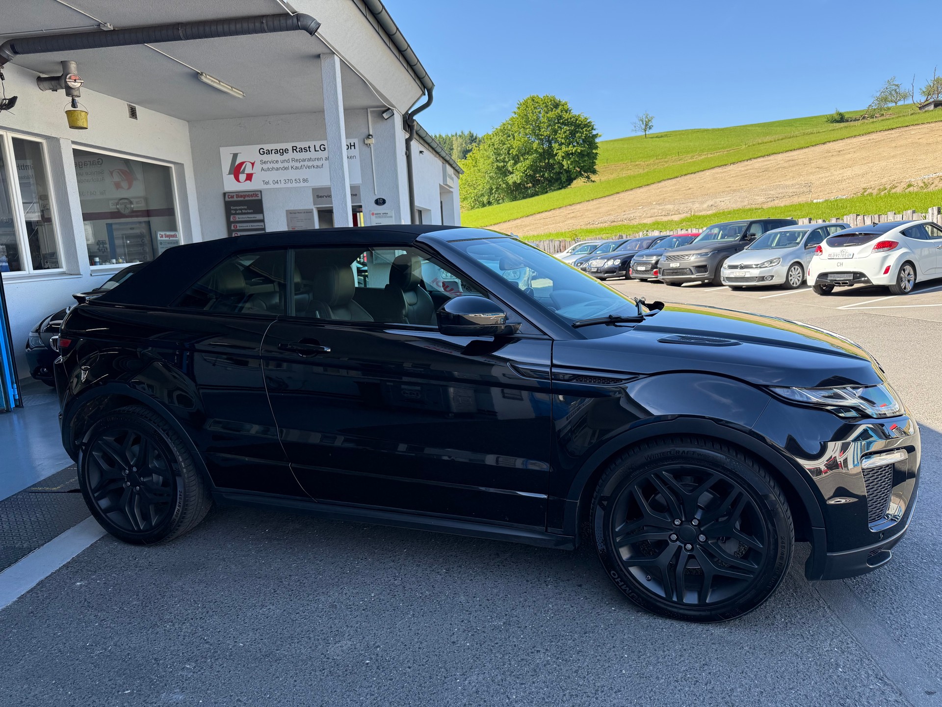 LAND ROVER Range Rover Evoque Convert. 2.0Si4 HSE Dynamic AT9-image-2