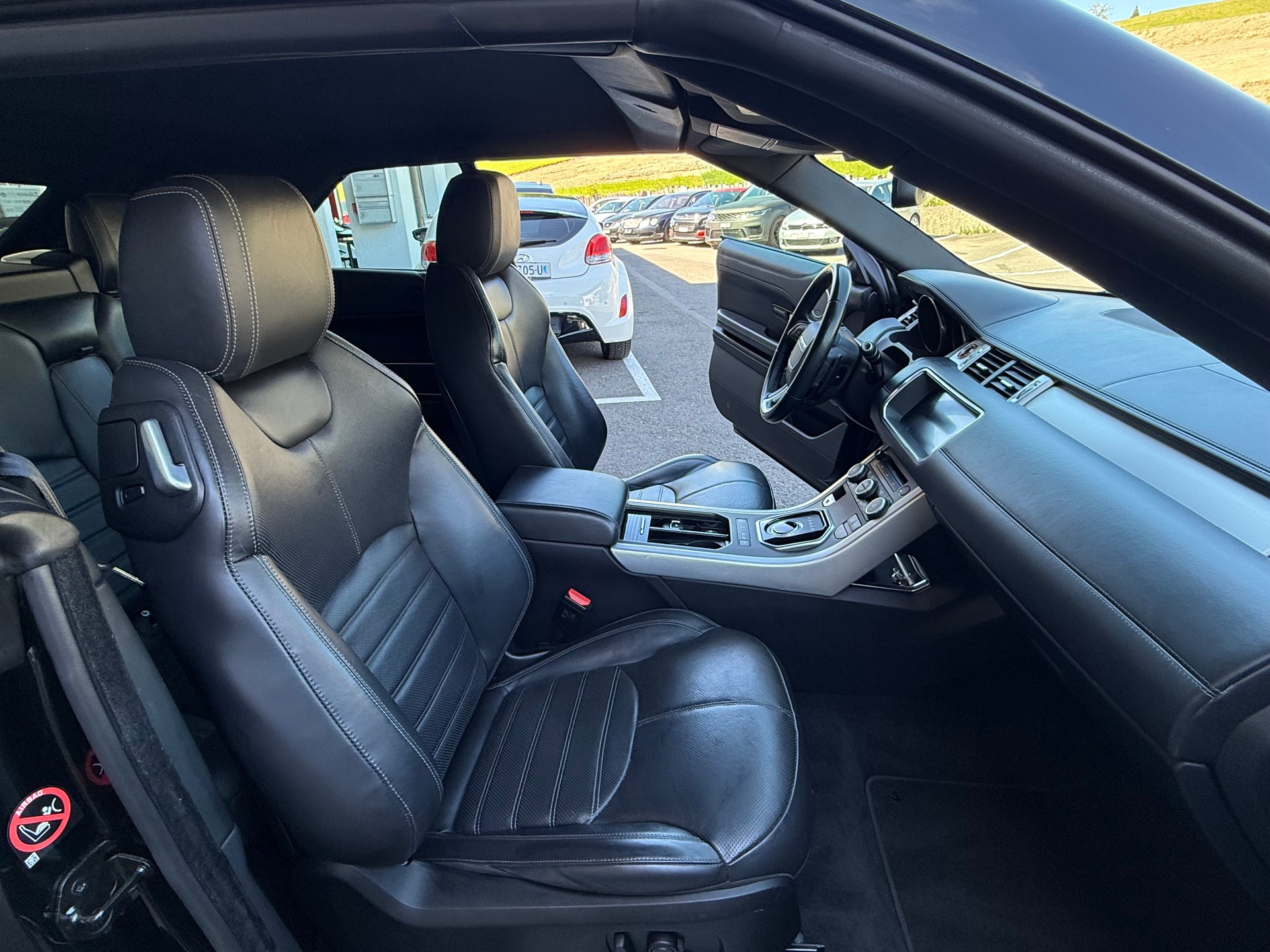 LAND ROVER Range Rover Evoque Convert. 2.0Si4 HSE Dynamic AT9-image-15