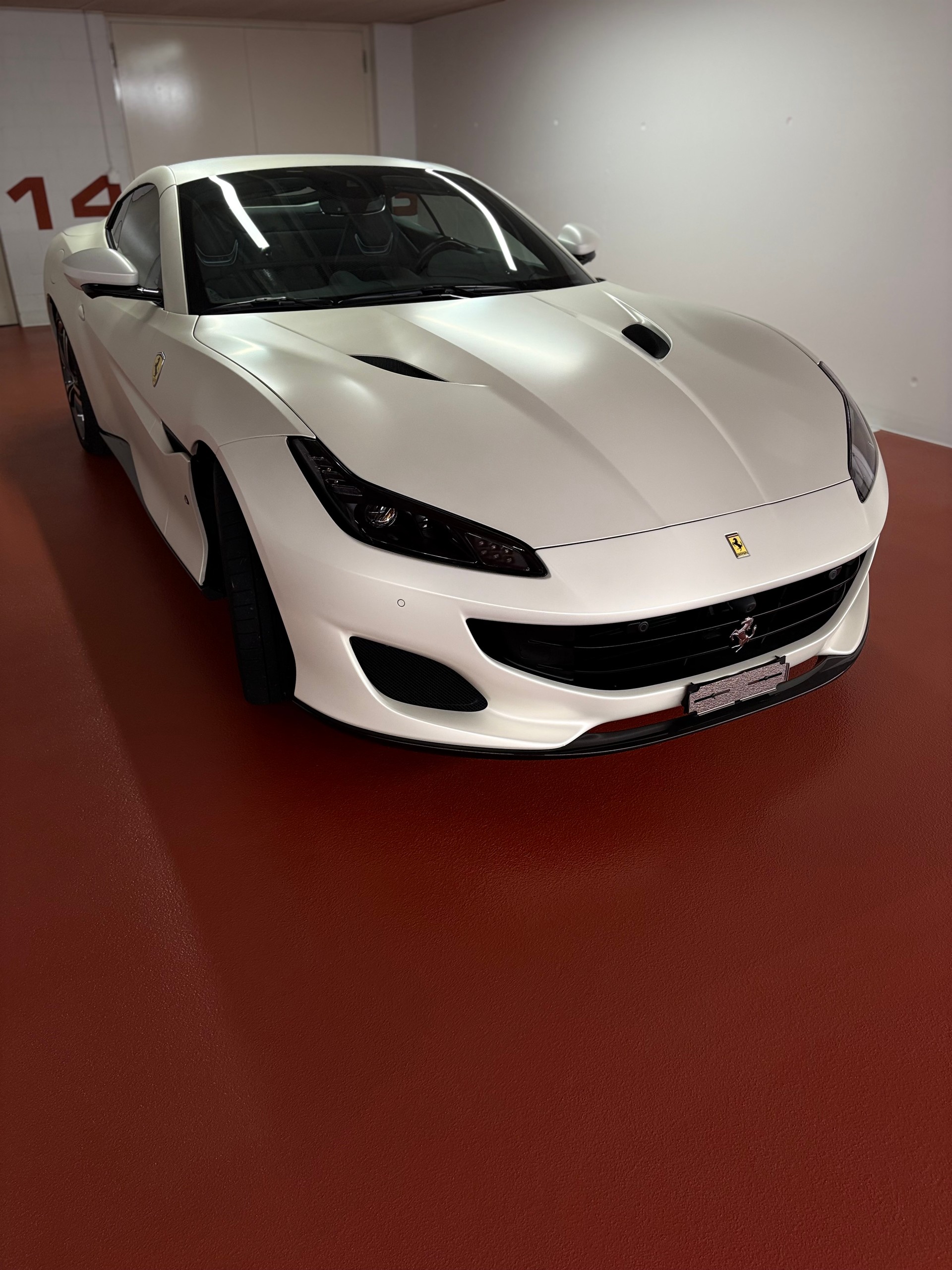 FERRARI Bianco Italia Matt PPF Cabrio-image-17