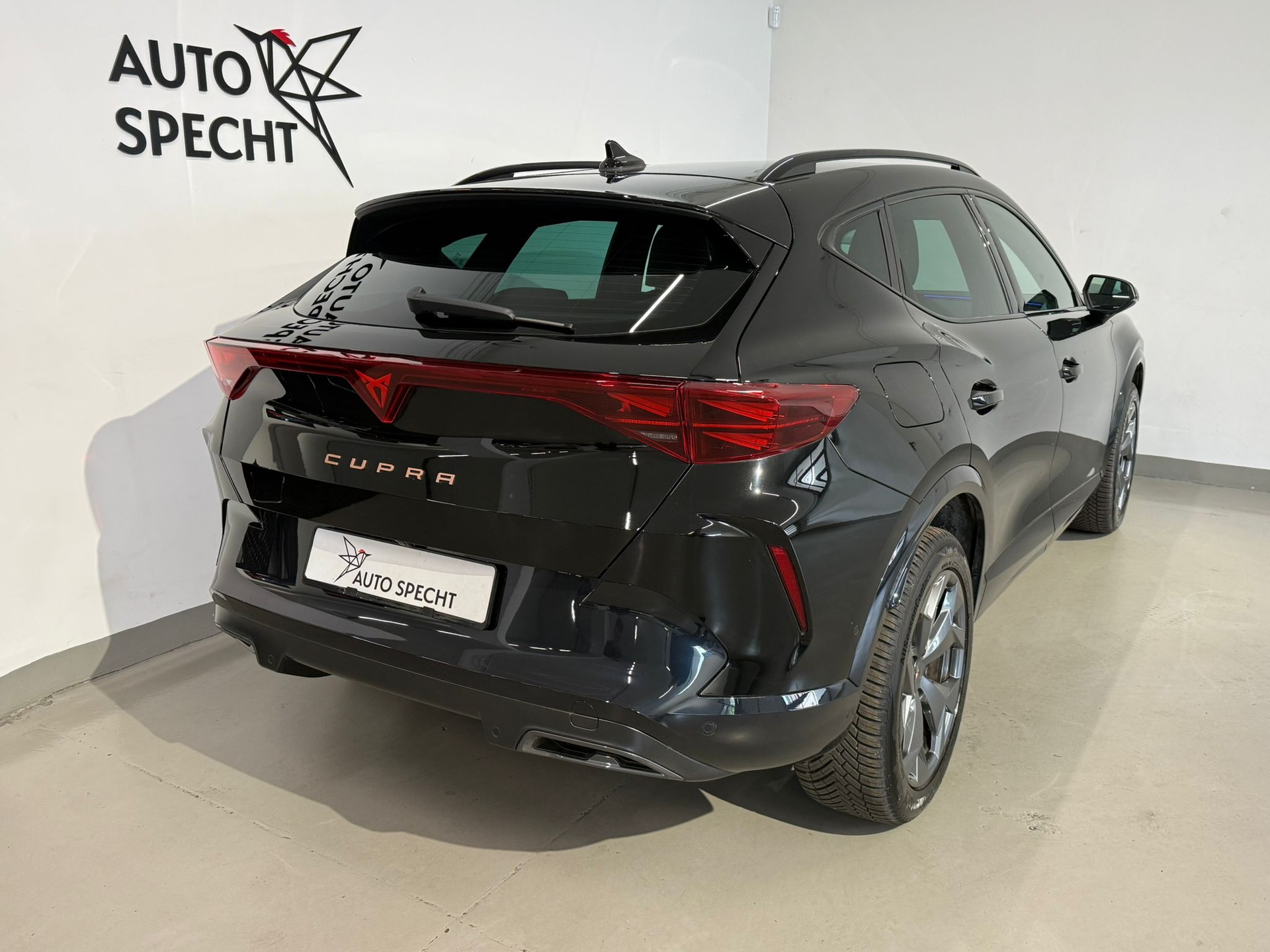 CUPRA Formentor 1.5 TSI DSG-showroom-element-3