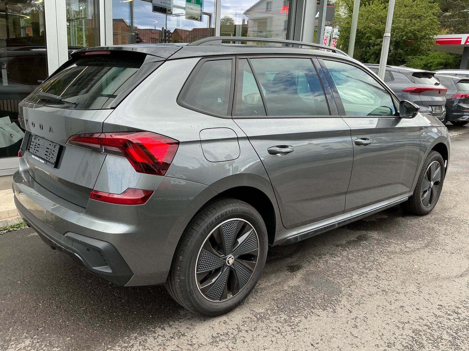 SKODA Kamiq Monte Carlo *** 5 JAHRE SKODA WERKSGARANTIE ***-showroom-element-3