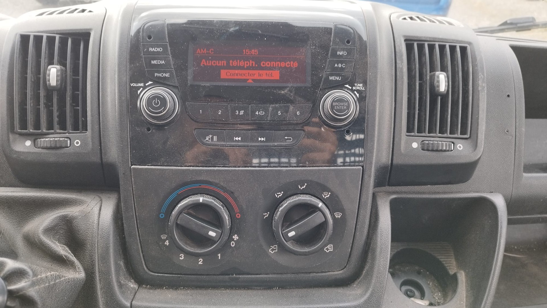 FIAT Ducato 35 XL 2.3 MJ Comfort Matic-image-13