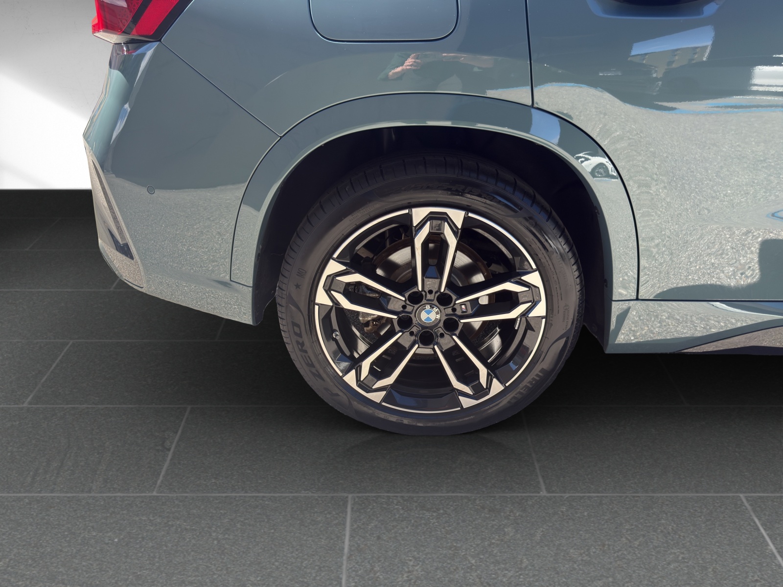 BMW X1 xDrive 30e M Sport-image-10