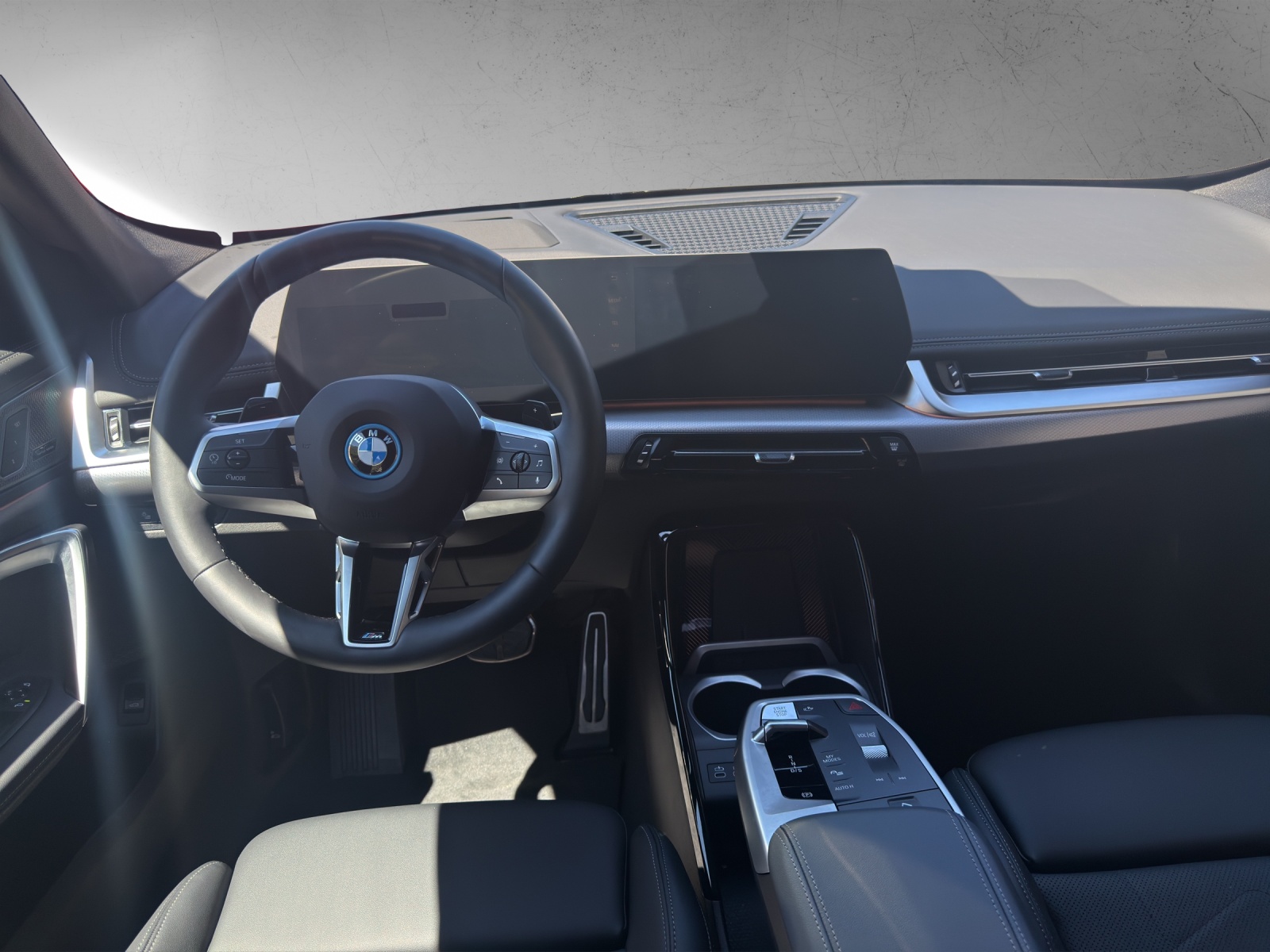 BMW X1 xDrive 30e M Sport-image-13
